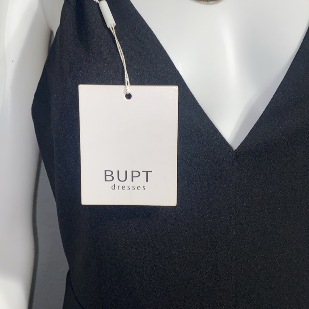 BUPT MADE WITH LOVE DRESS - Picture 7 of 7